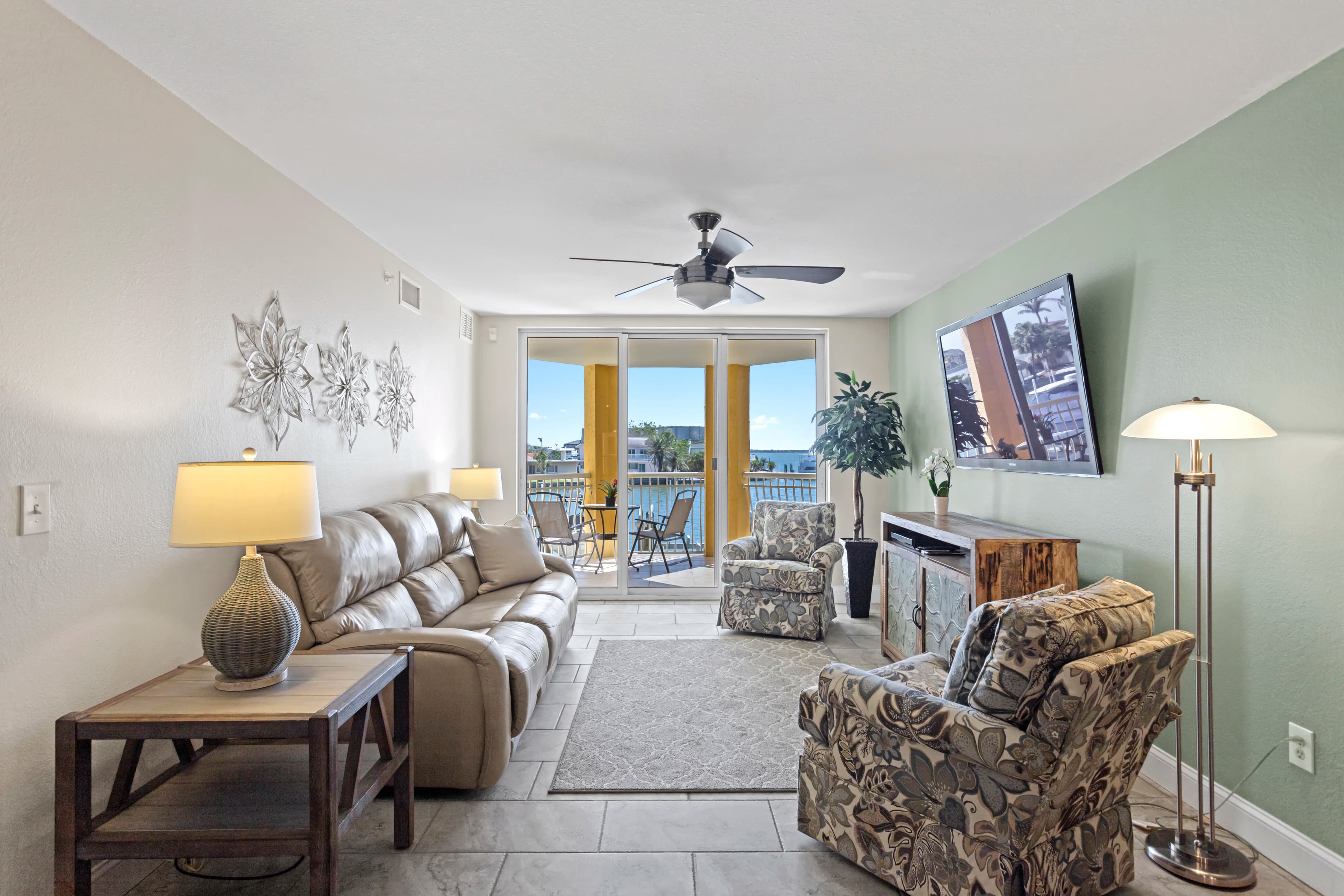 5353 Gulf Blvd Apt B103 photo 29