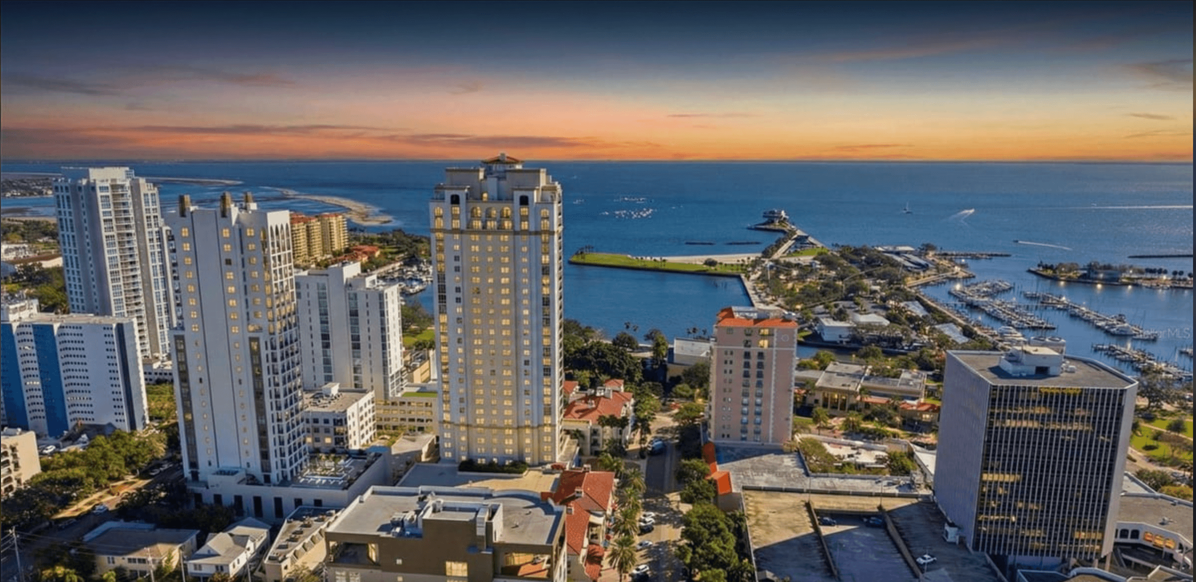 Parkshore Plaza condominium building