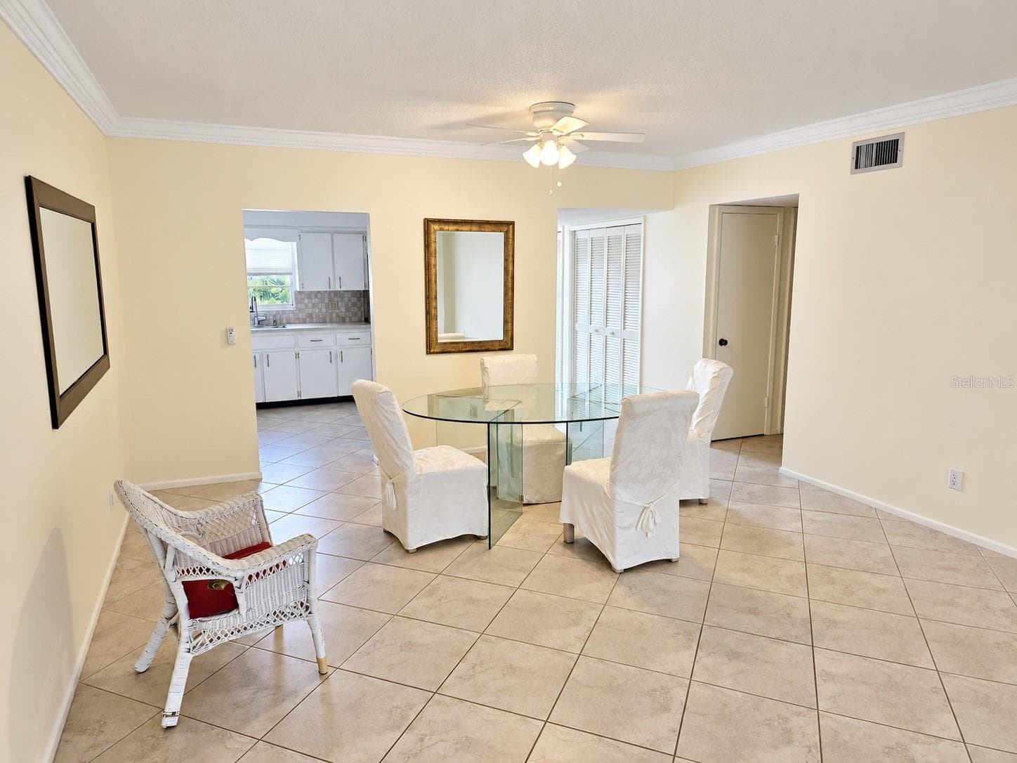 2436 Rhodesian Drive 48 photo 06