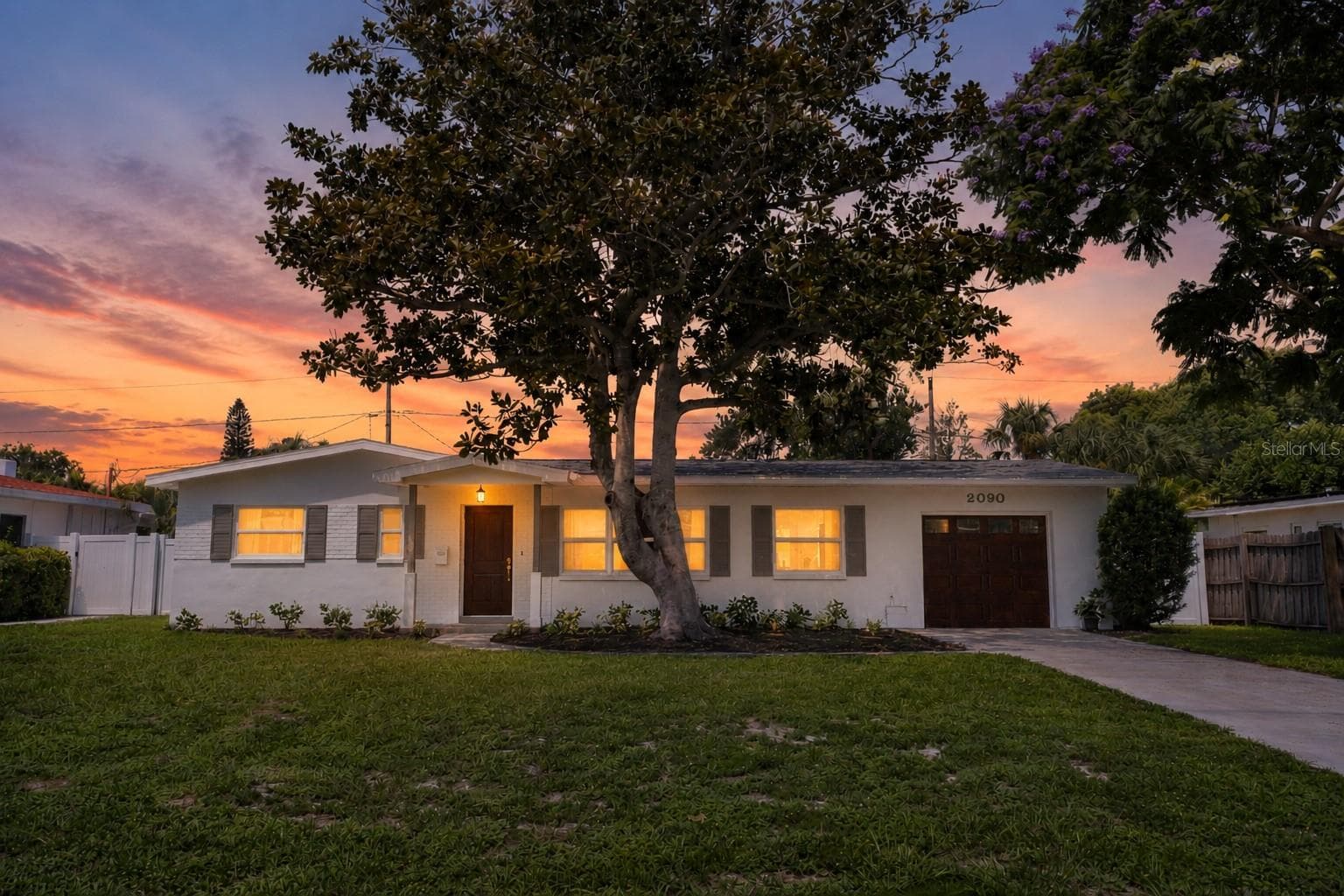 2090 76th Street N photo 02