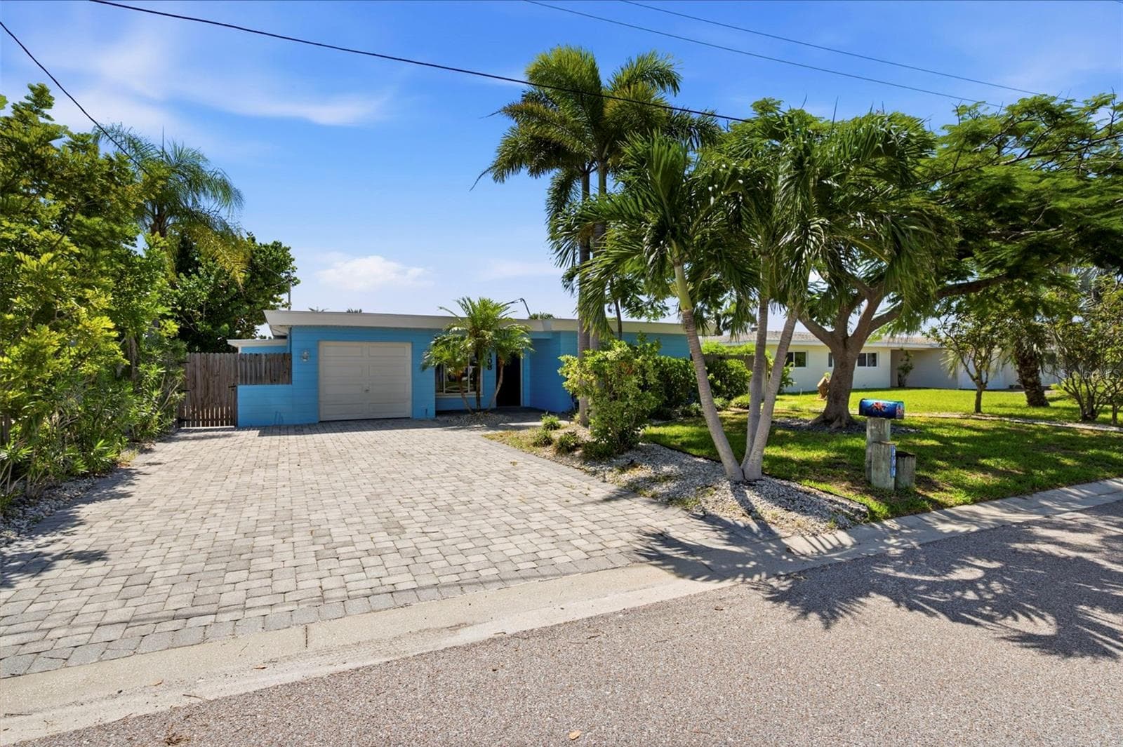 403 Normandy Road photo 04