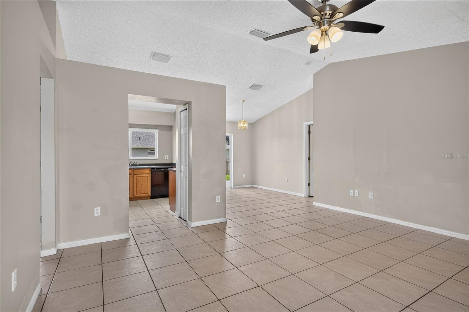 310 Shelby Brooke Drive photo 04