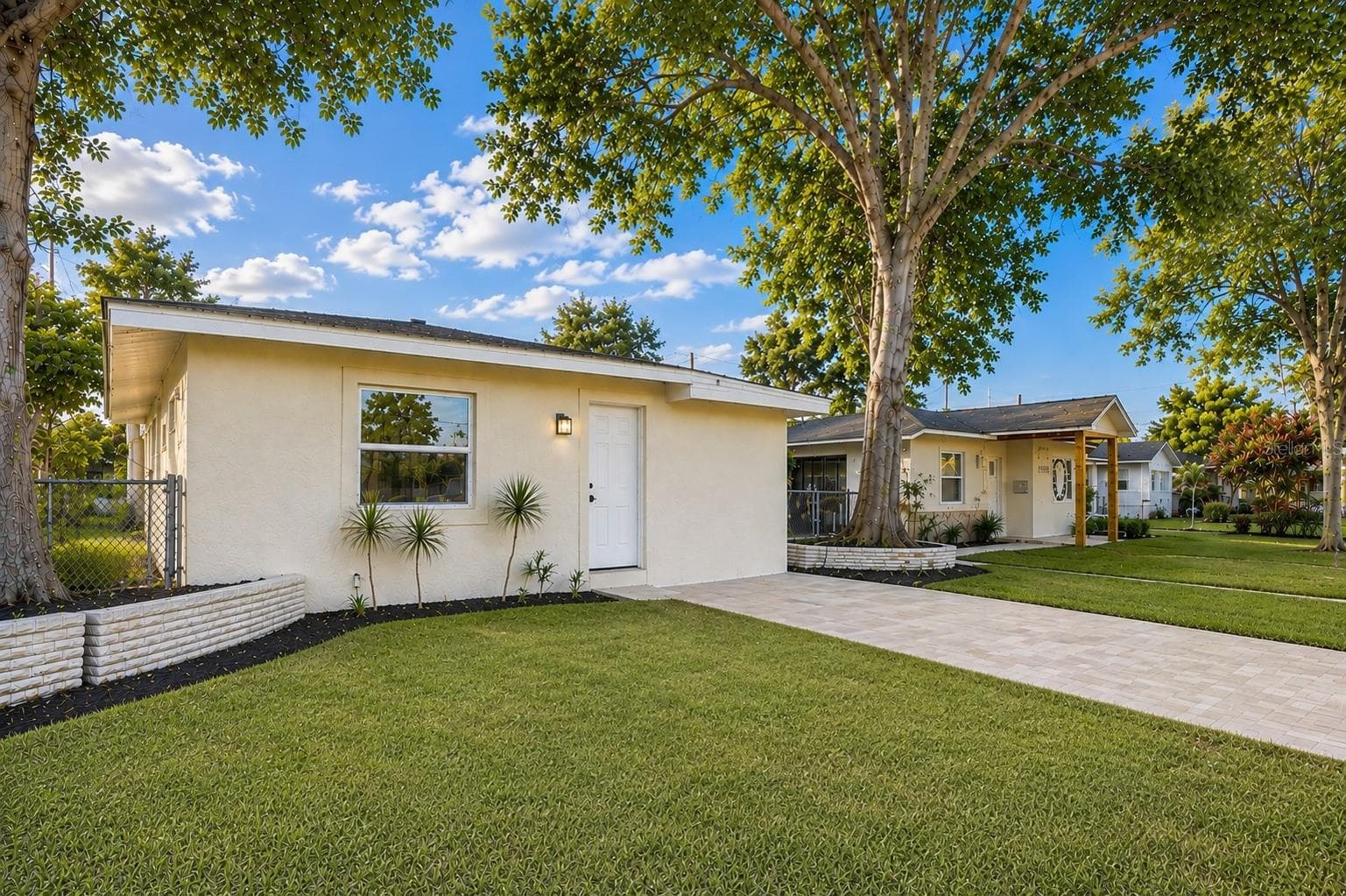 5532 6th Avenue N photo 02