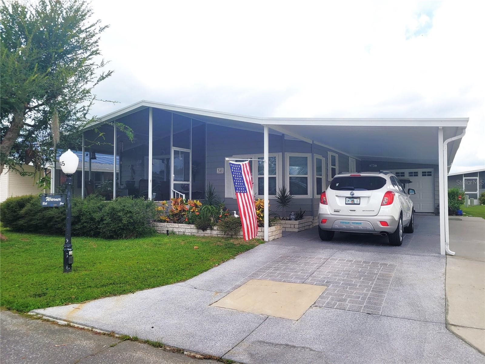 345 Victoria Drive