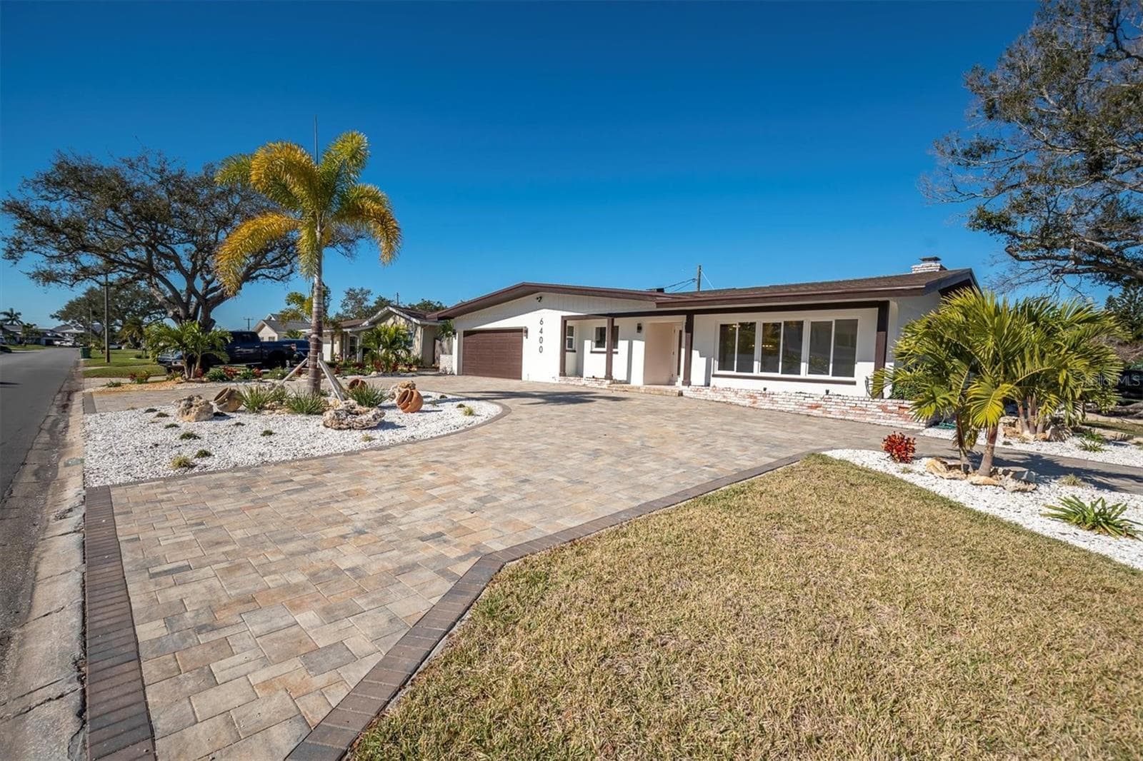 6400 Mockingbird Way S photo 03