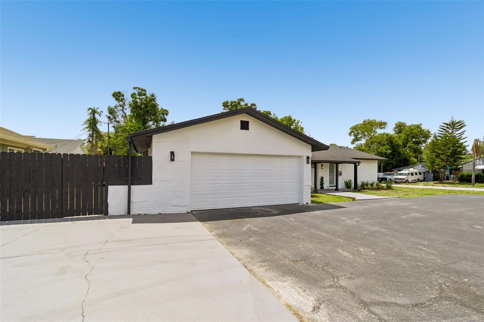 1530 49th Street N photo 05