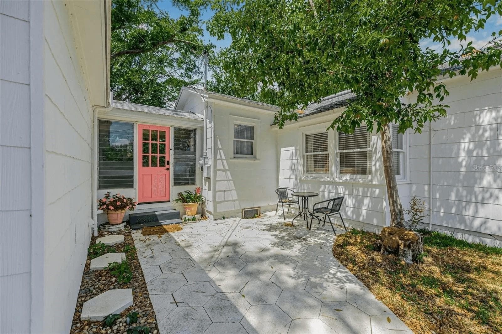 3500 6th Avenue N photo 02