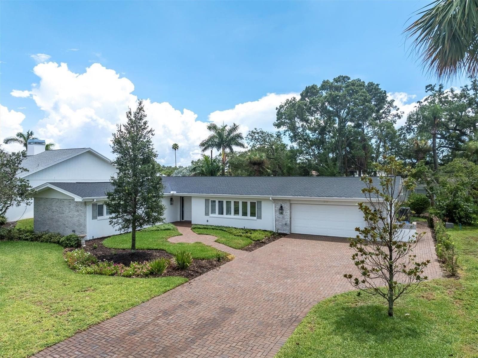 319 Rafael Boulevard NE