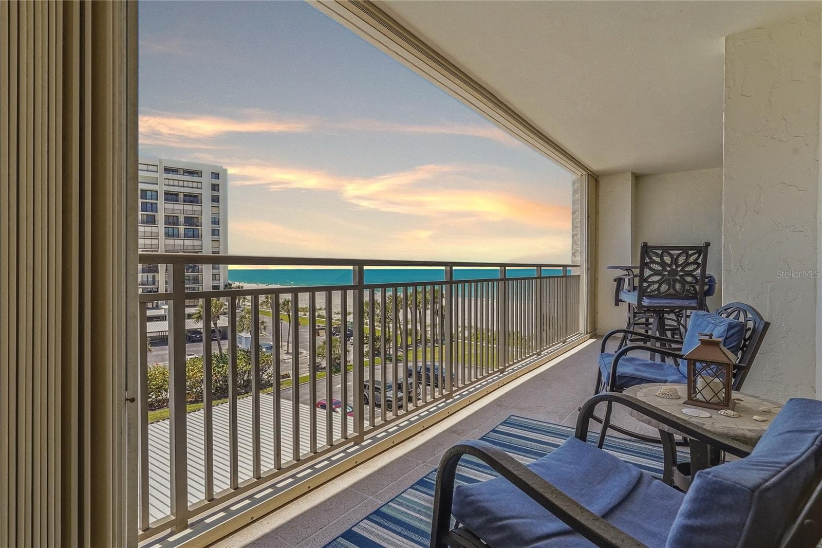 1430 Gulf Boulevard 407 photo 04