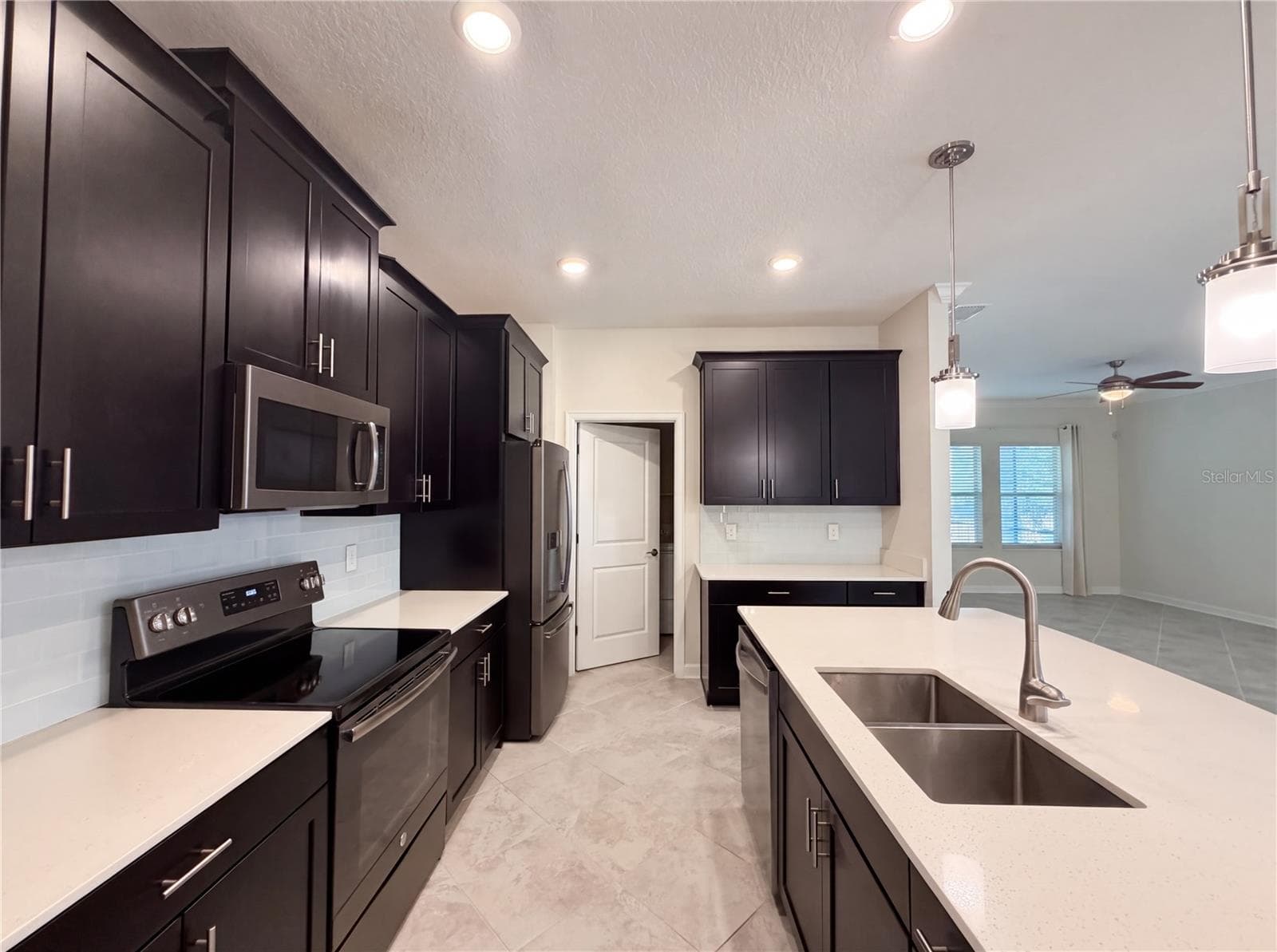4112 Innovation Lane photo 07