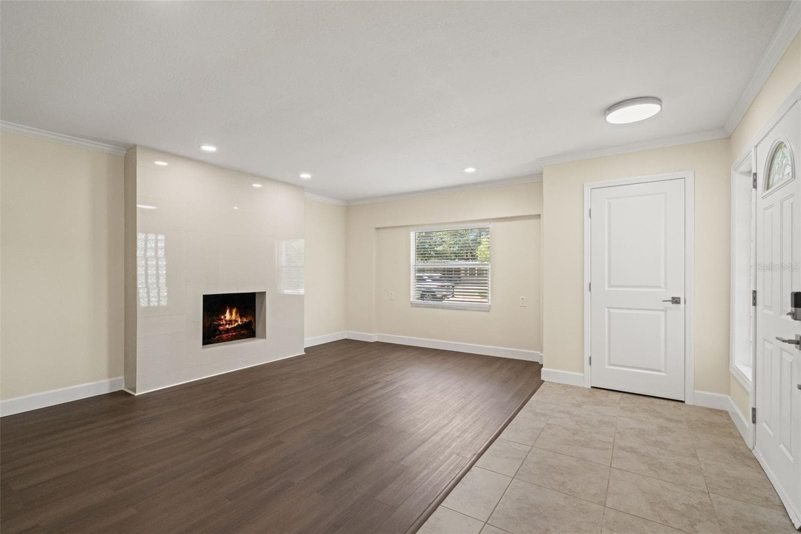 4247 Helena Street NE photo 06