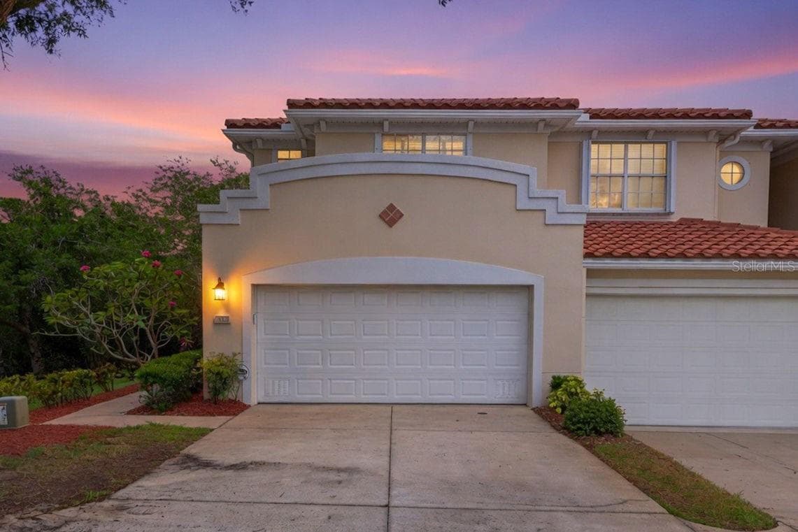 252 Valencia Circle