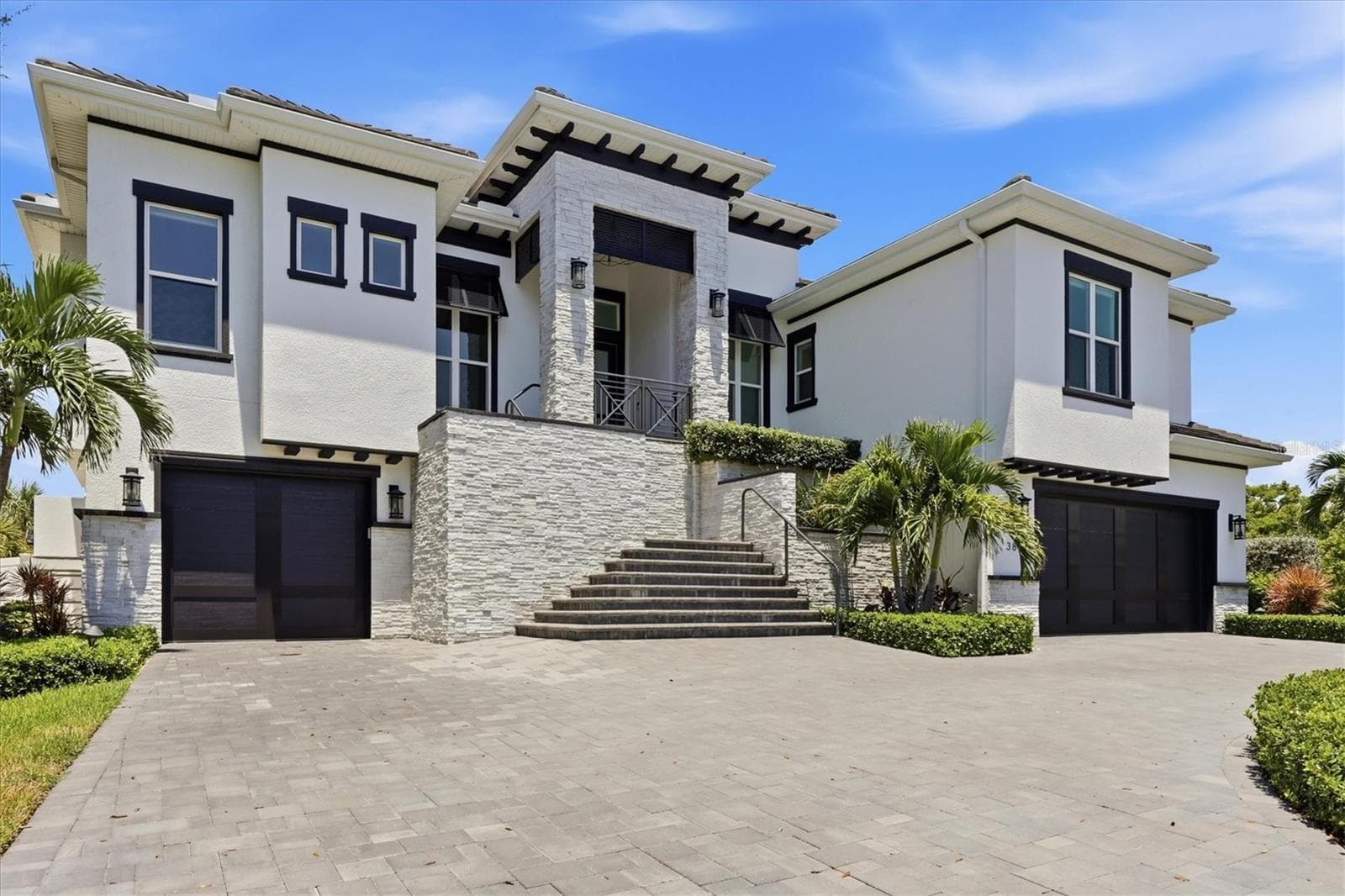 387 S Shore Drive photo 04
