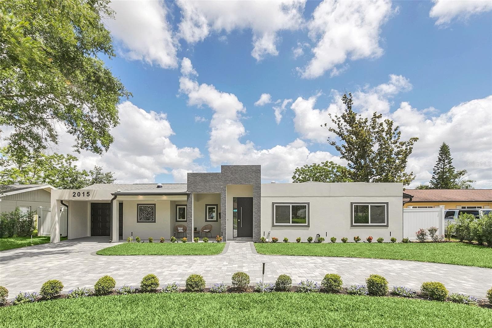 2015 Summerfield Road