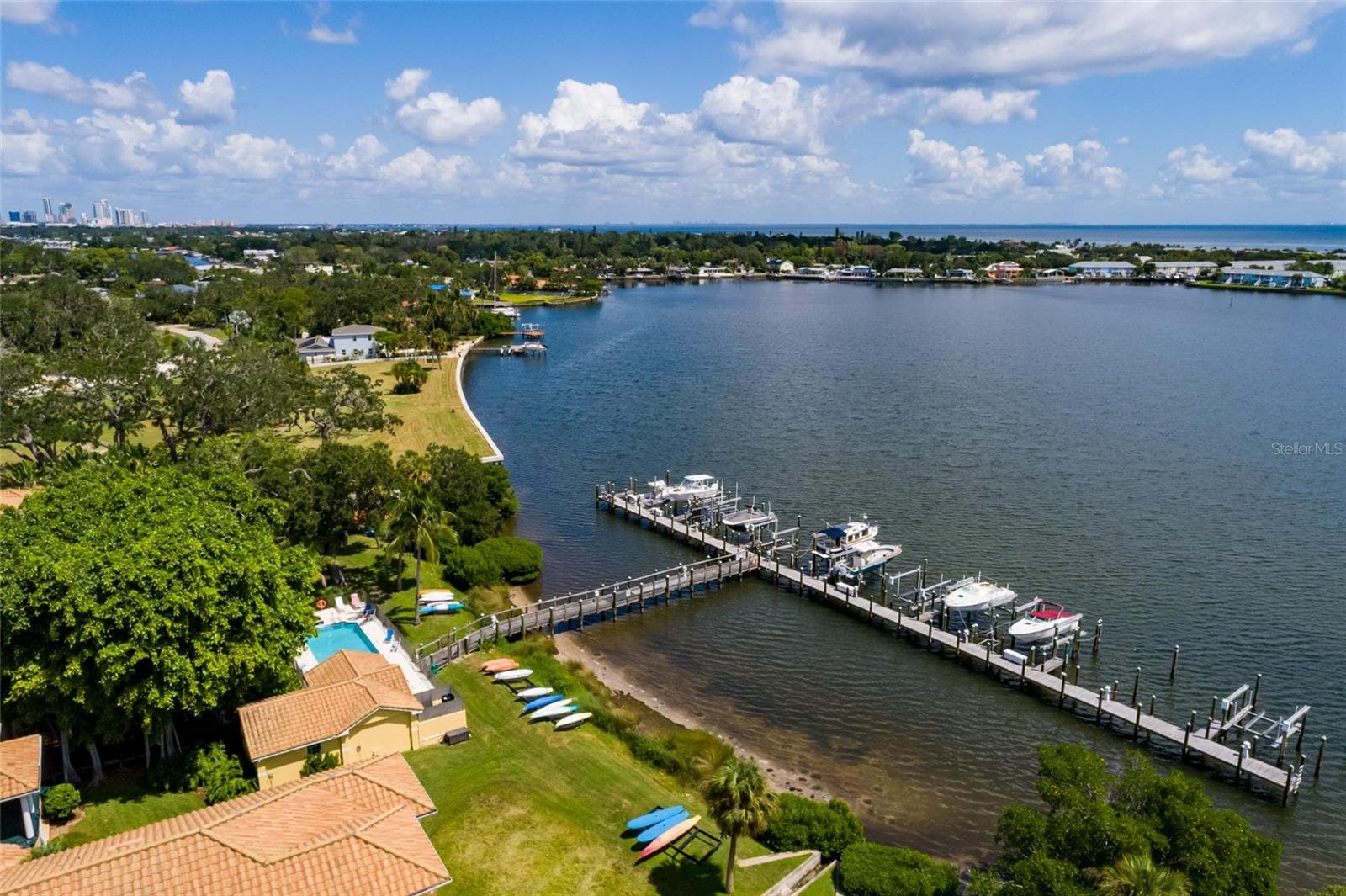 190 Banyan Bay Drive photo 03