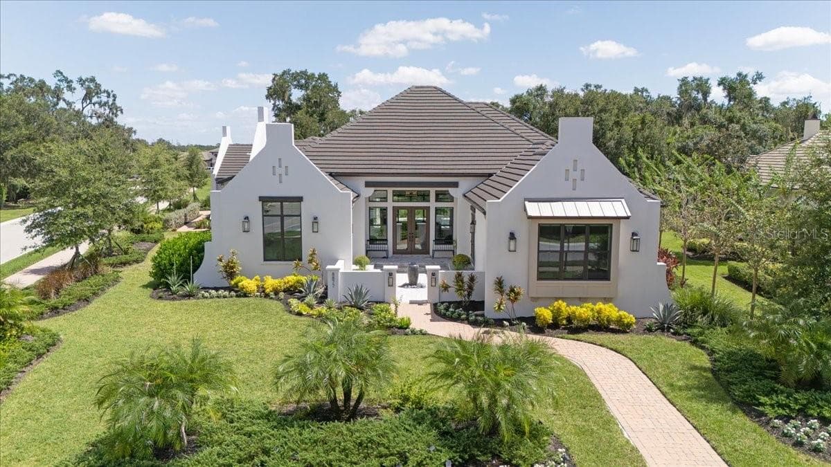8877 Colonels Court
