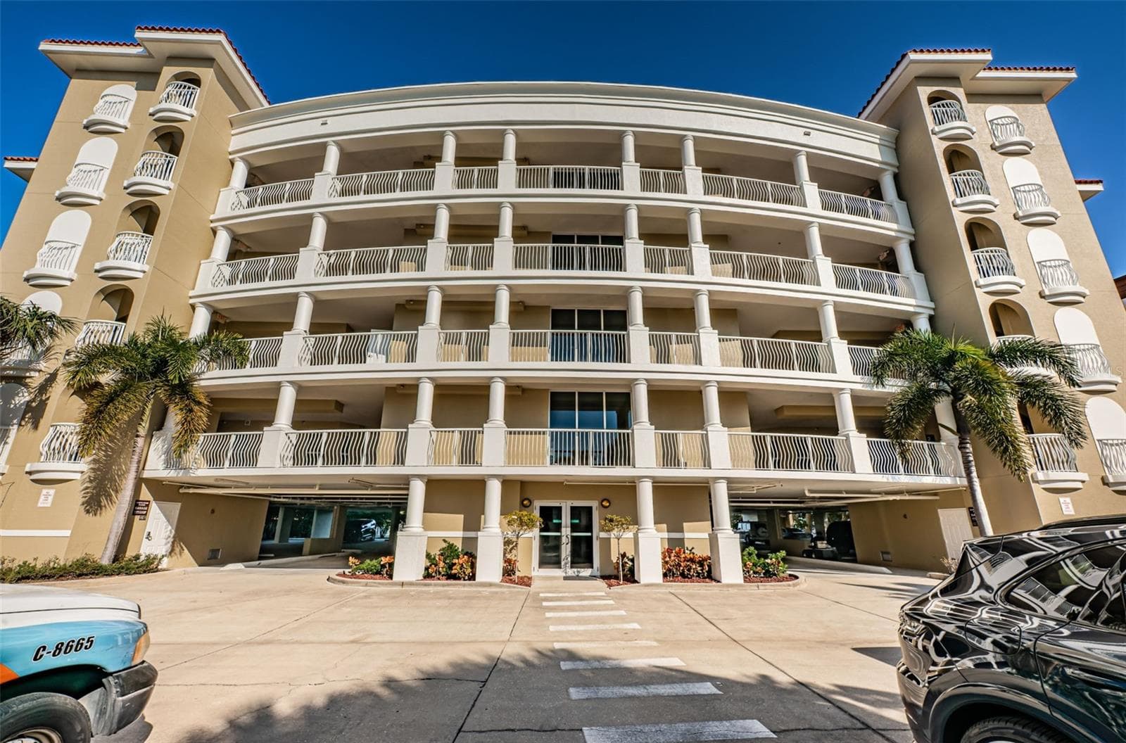 3805 Gulf Boulevard 504 photo 02