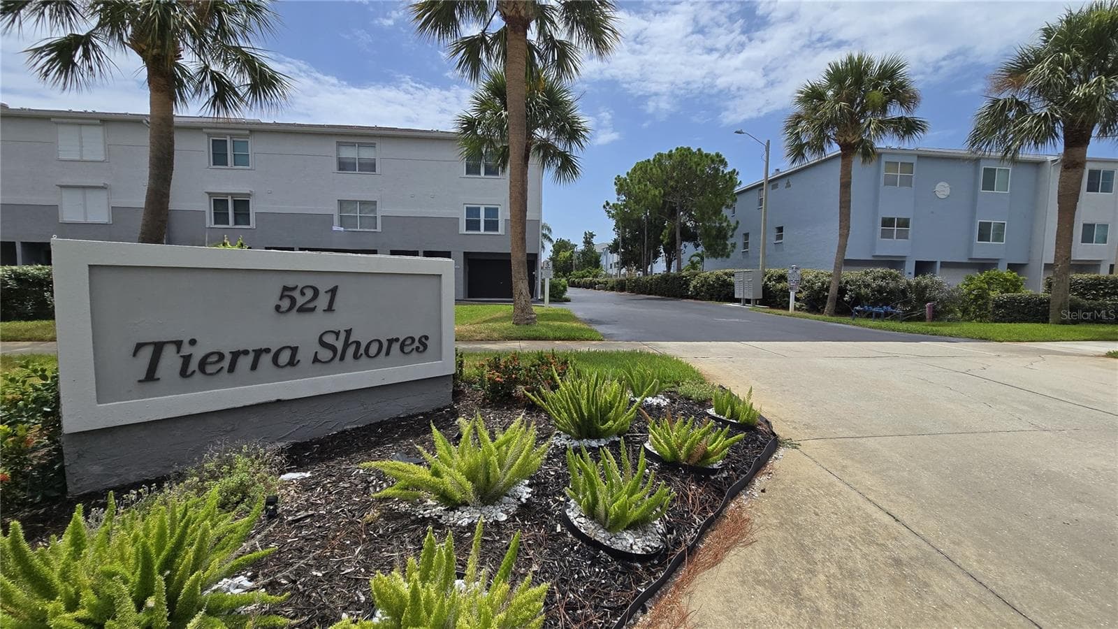 521 Pinellas Bayway S 206