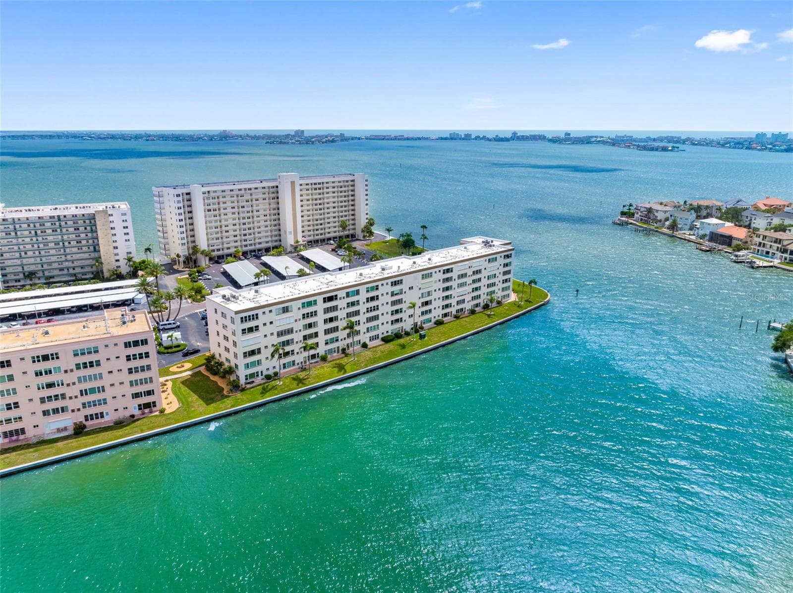 6075 Shore Boulevard S 315