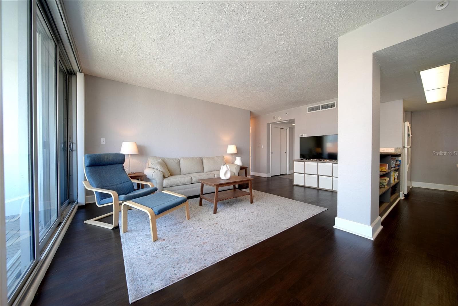 470 3rd Street S 612 photo 04