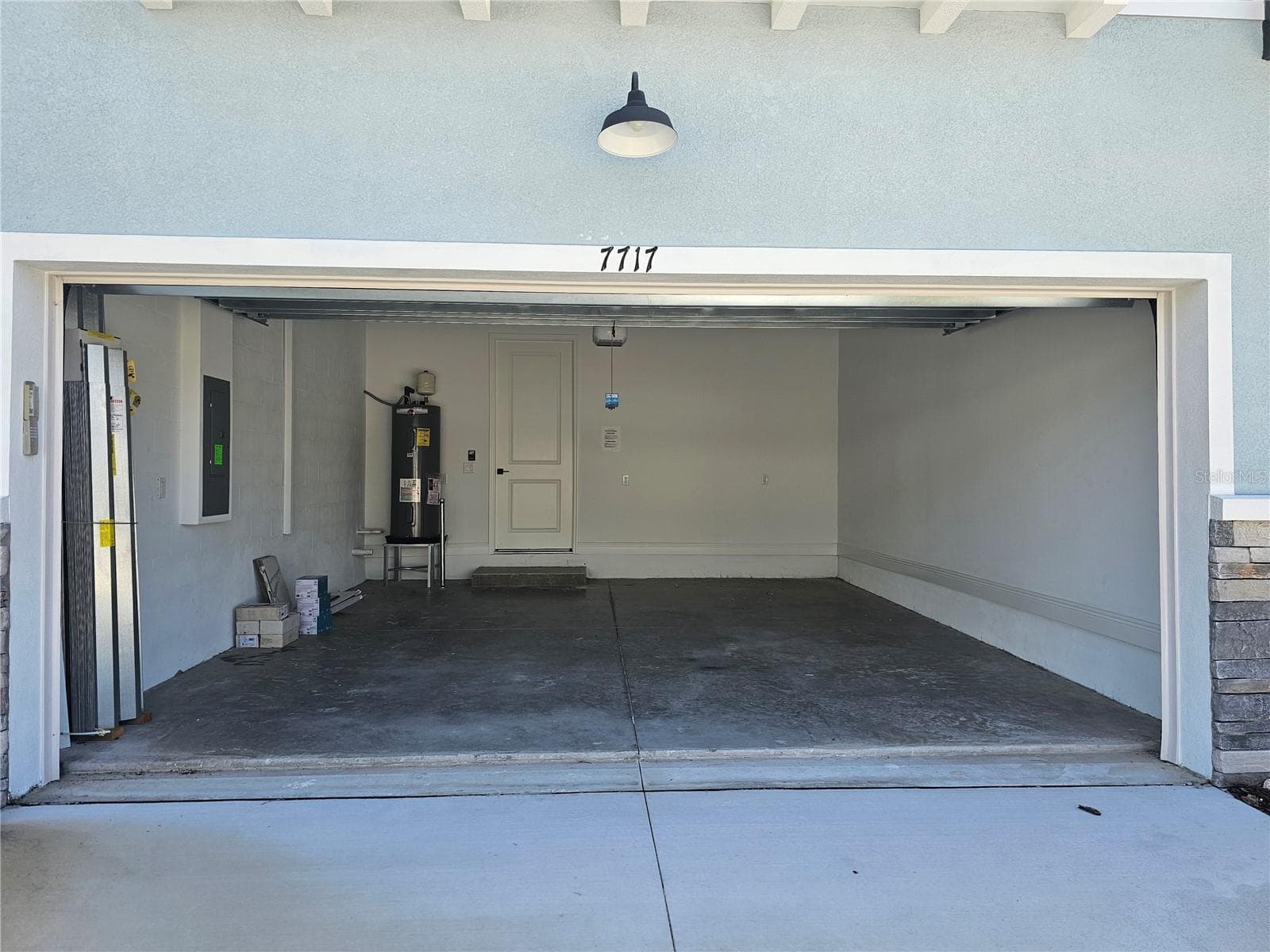 7717 93rd Street N photo 02
