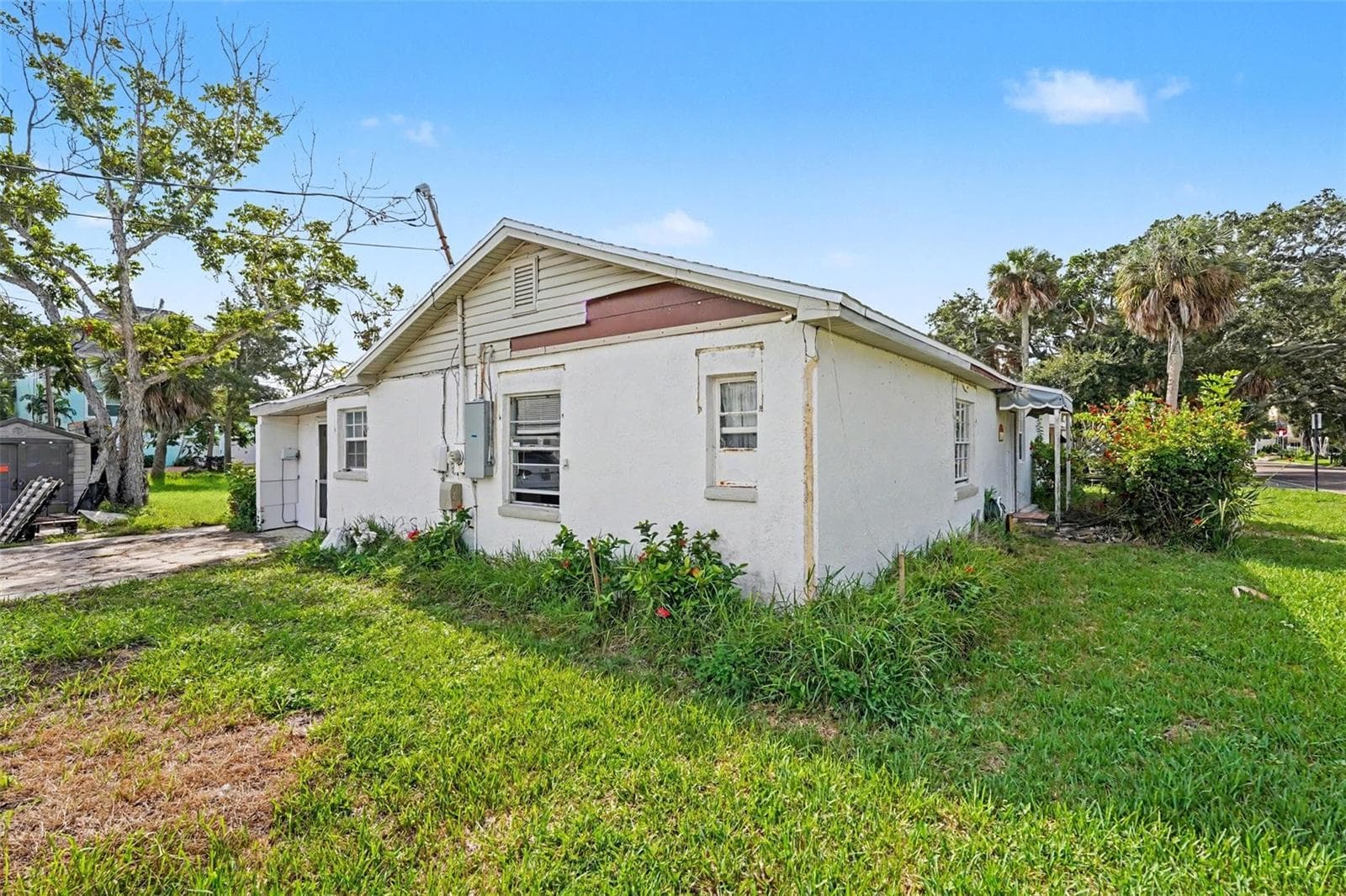 1811 2nd Street photo 06