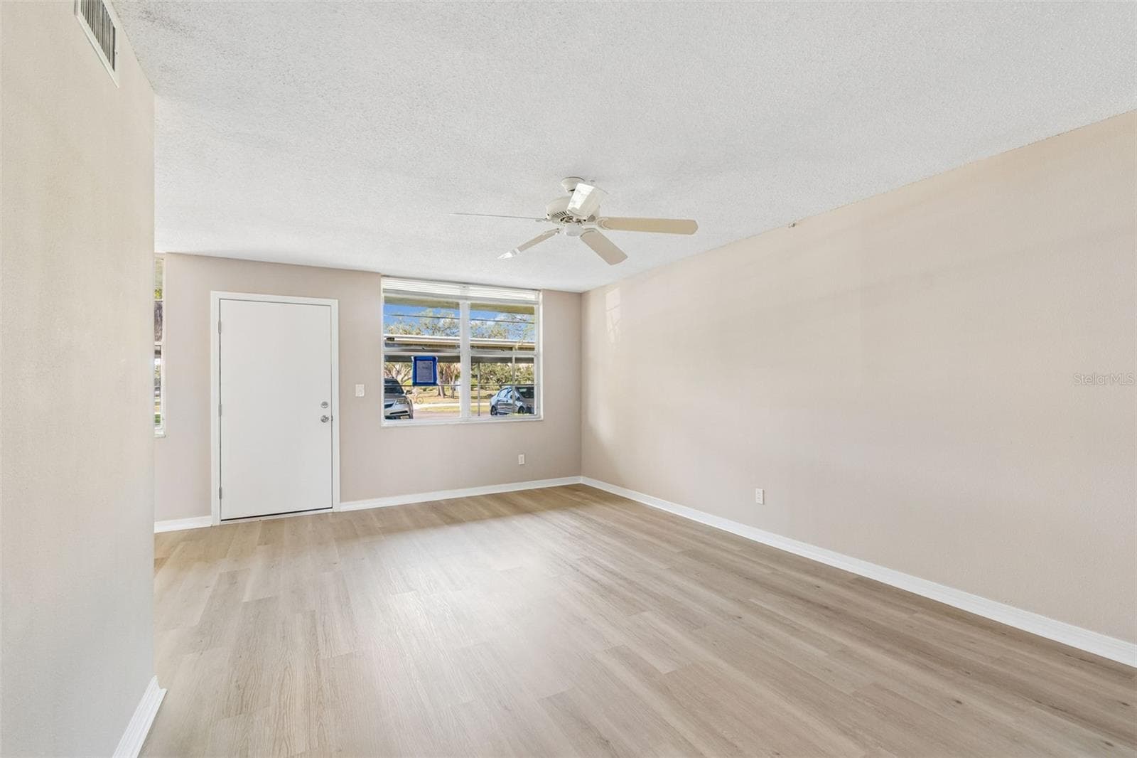 4705 1st Street NE 138 photo 04