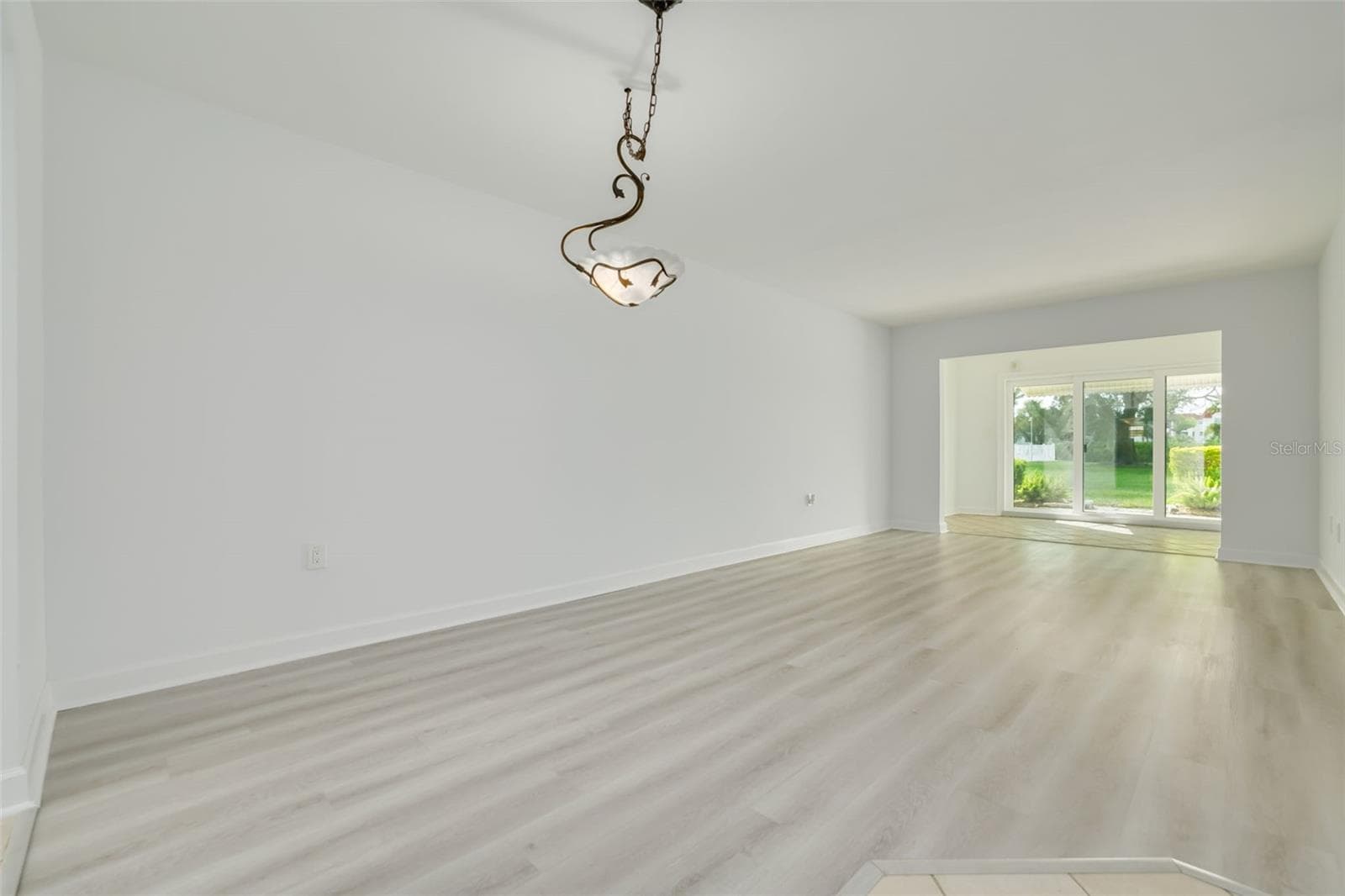 4550 Overlook Drive NE 152 photo 07