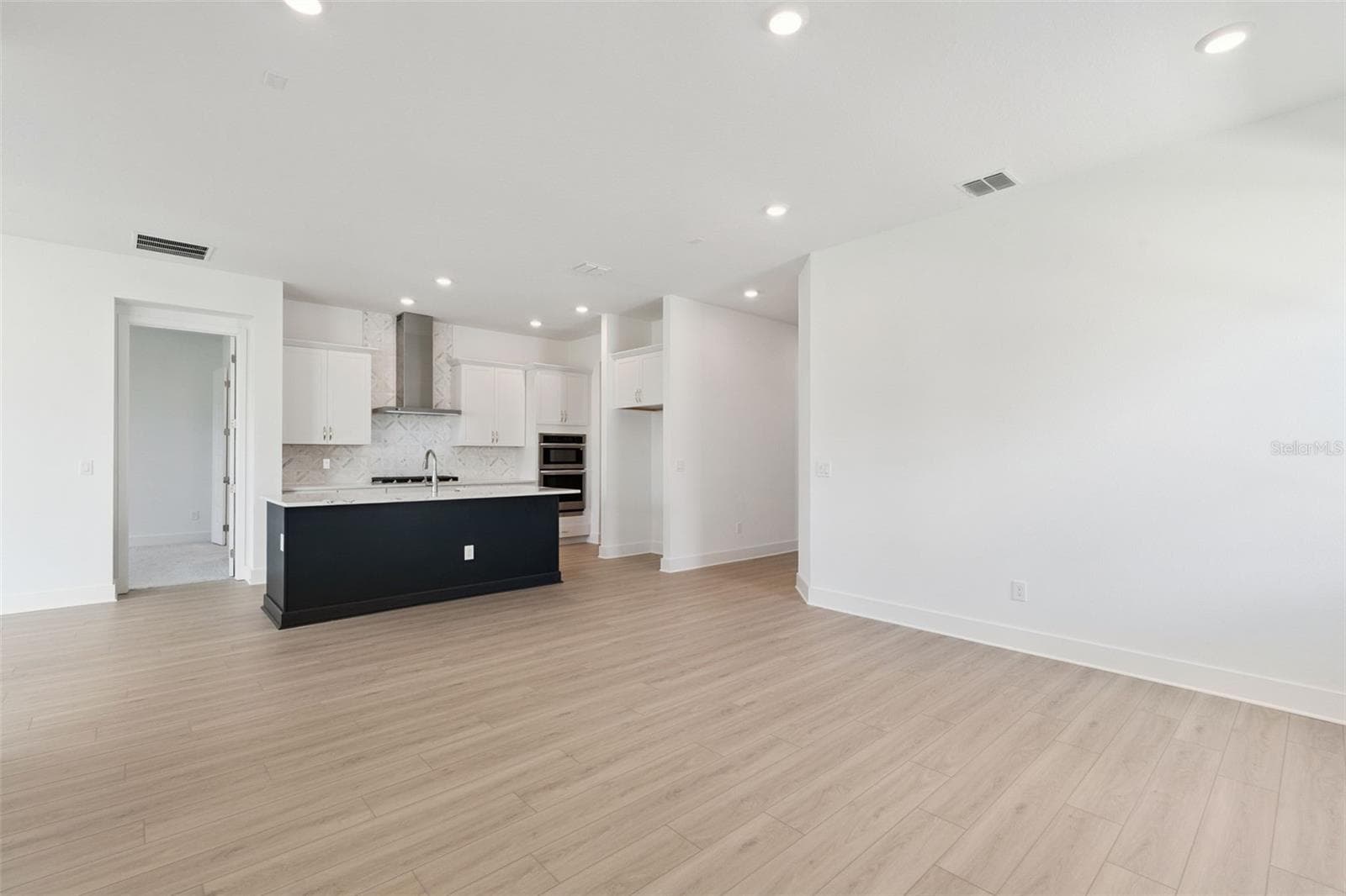 17412 Honeybell Tangelo Court photo 02