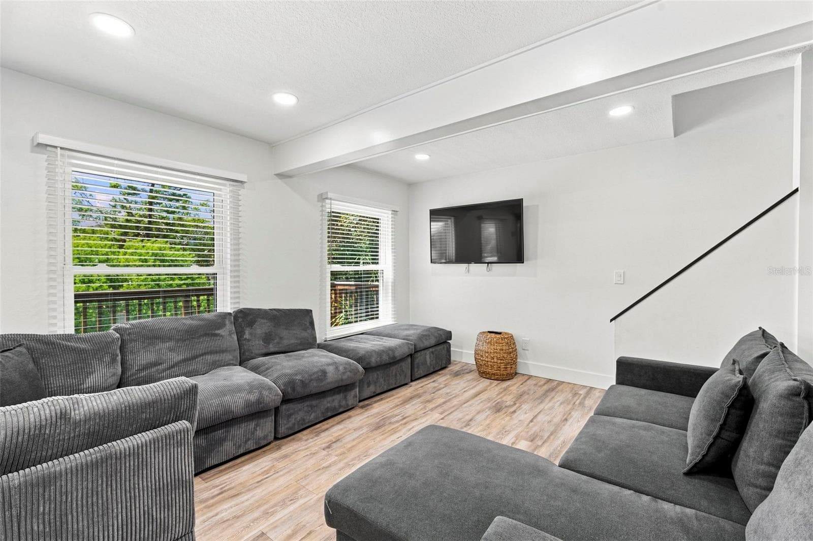 113 4th Avenue photo 05