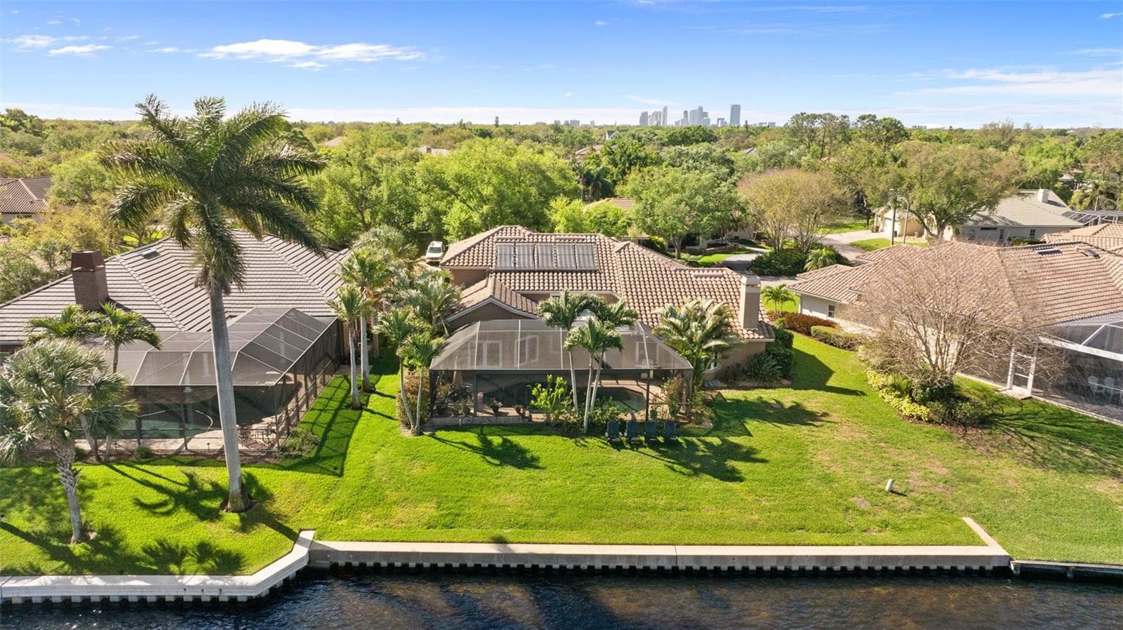 4731 Coconut Palm Circle NE photo 02