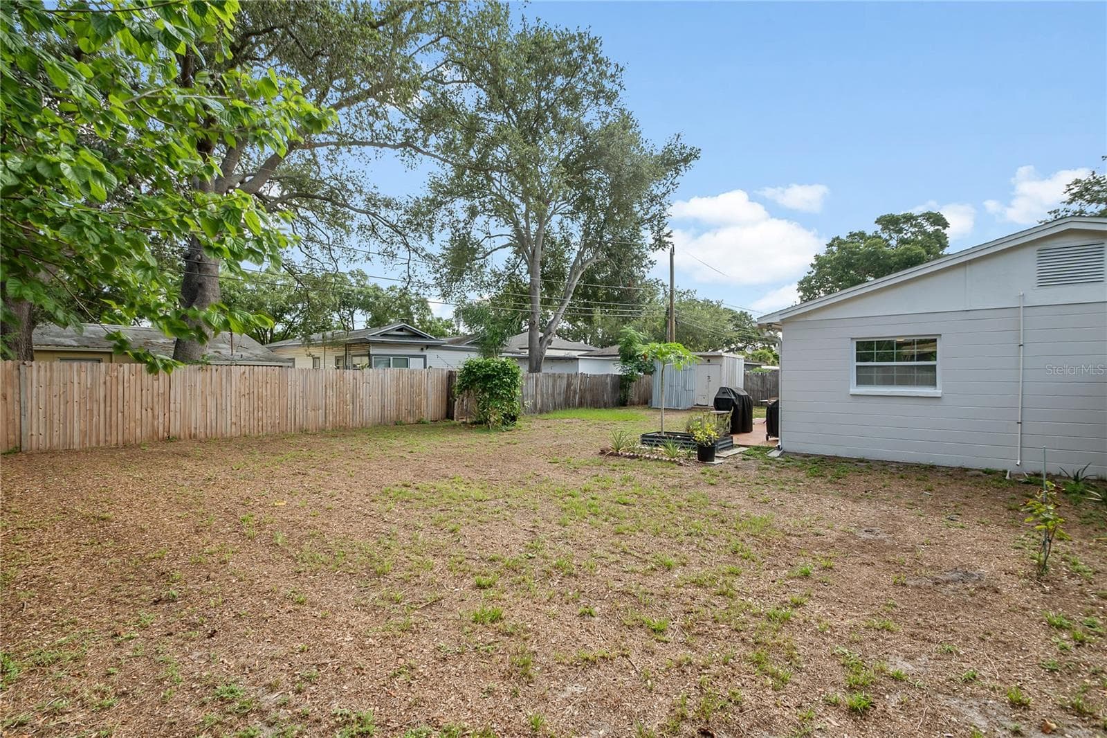 2151 44th Avenue N photo 07