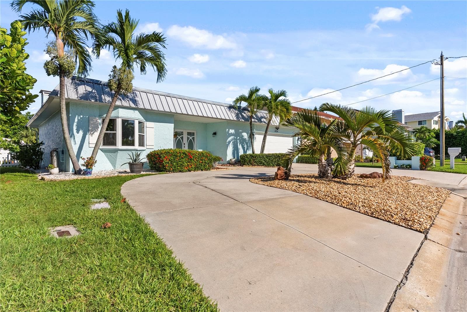404 Harbor Drive S photo 03