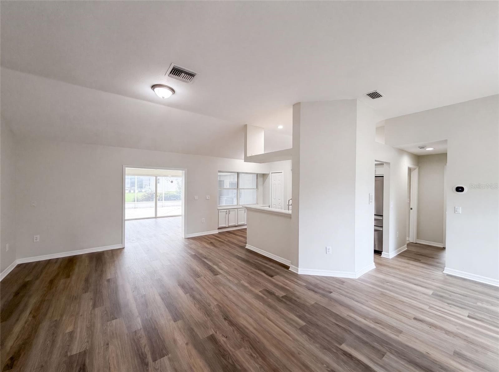 5217 Ponce De Leon Boulevard photo 06