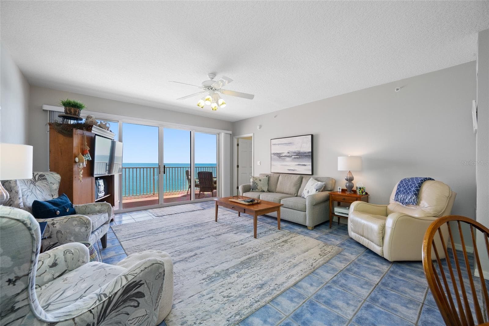 16550 Gulf Boulevard 645 photo 04