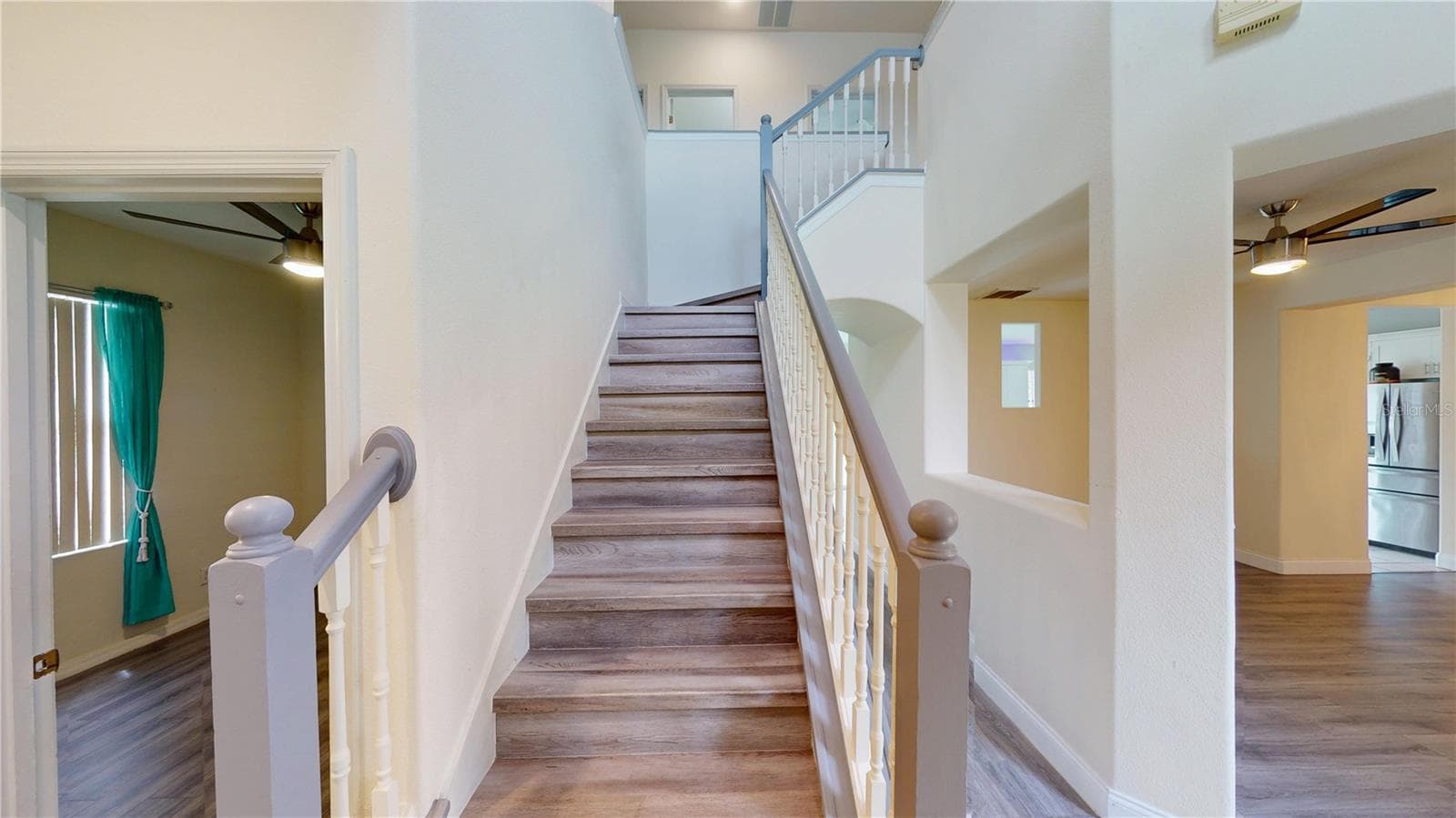 3044 Camino Real Drive S photo 05