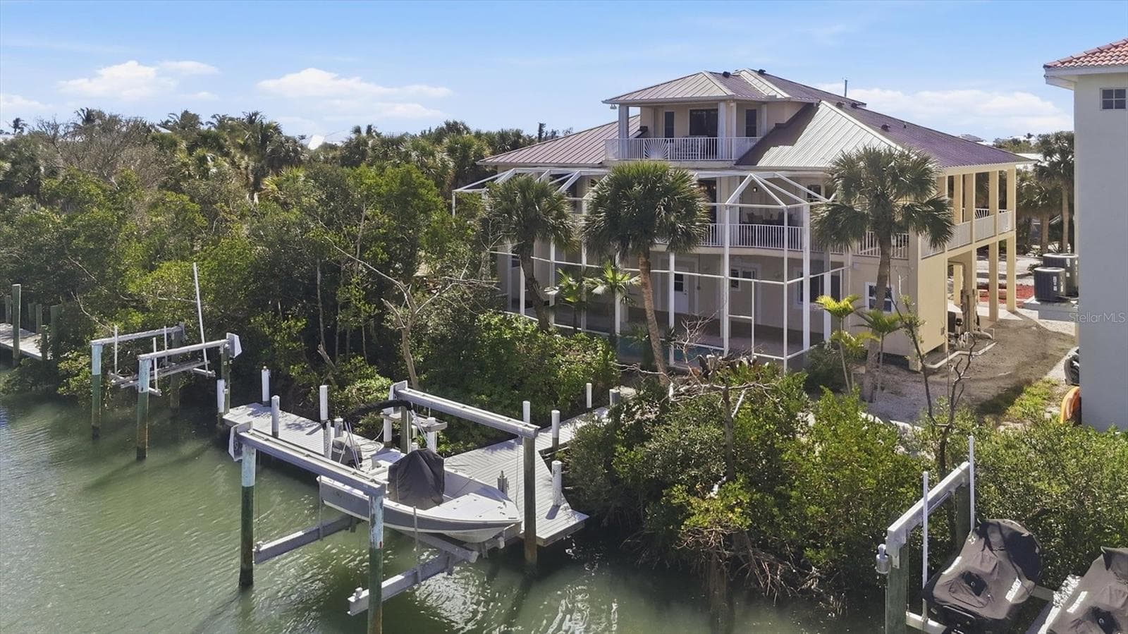 65 Palm Drive photo 05