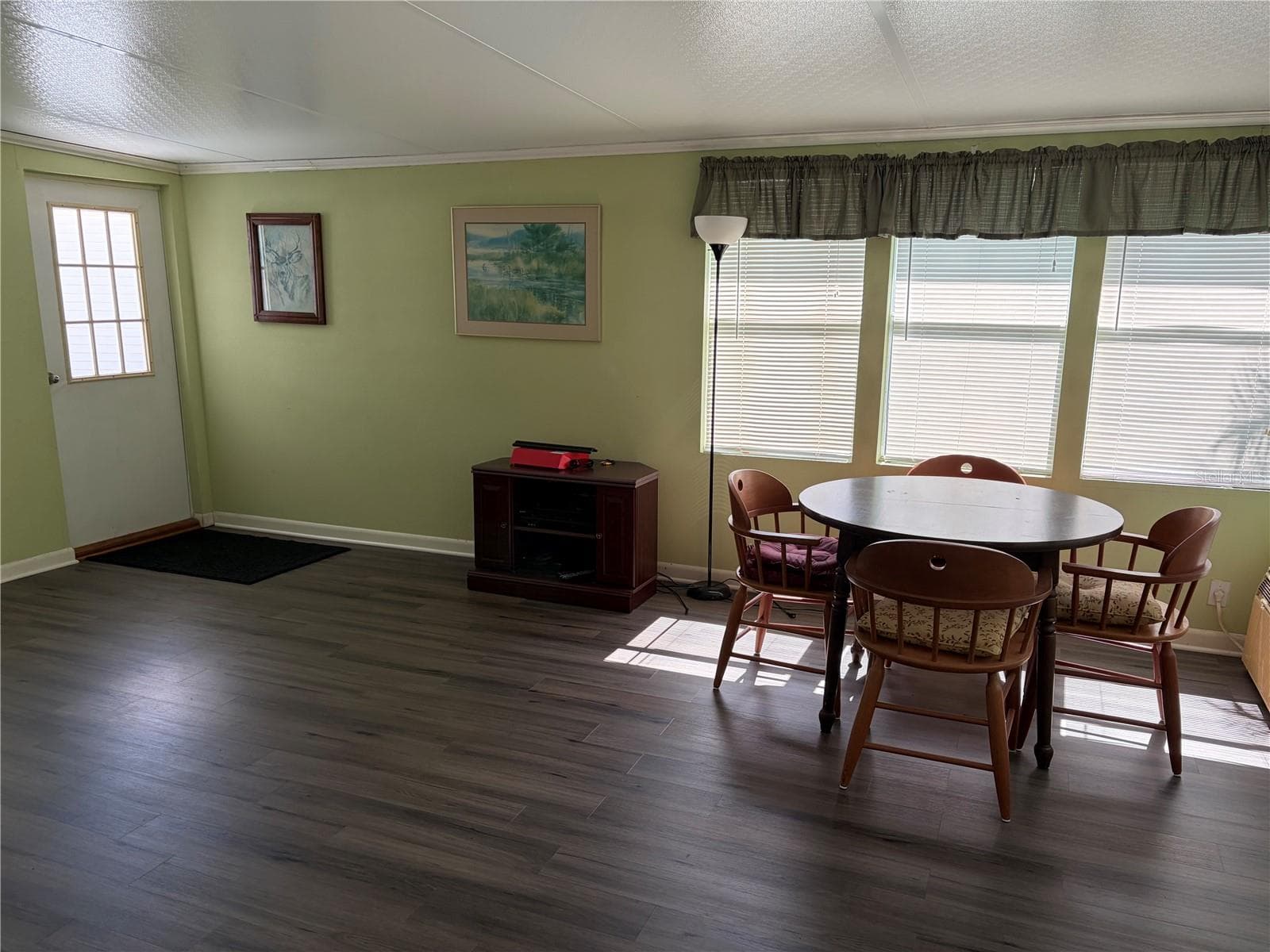 171 Dartmouth Drive photo 07