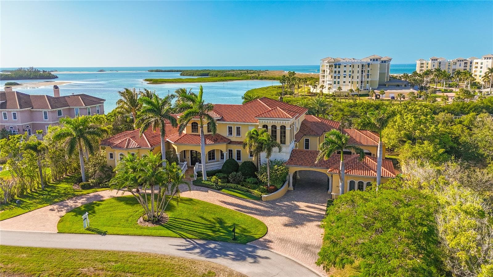 1363 Oceanview Drive