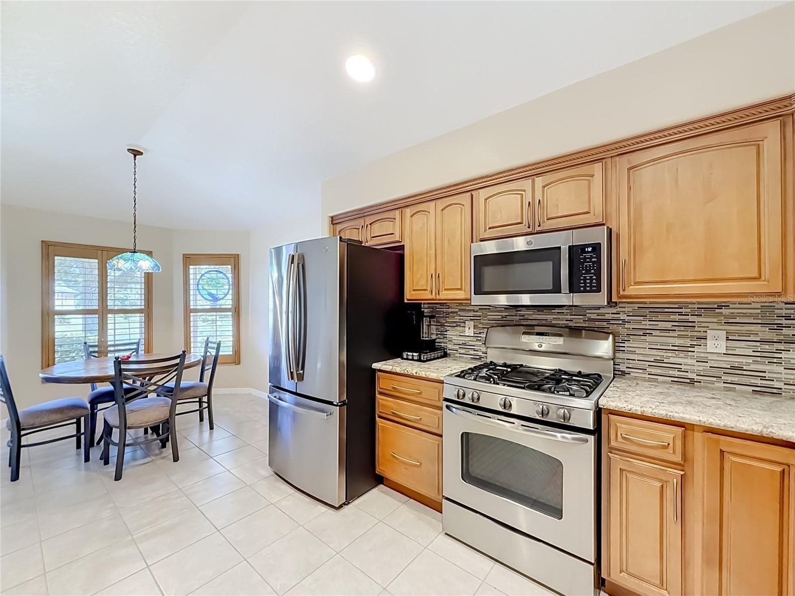 5401 Aurora Drive photo 04