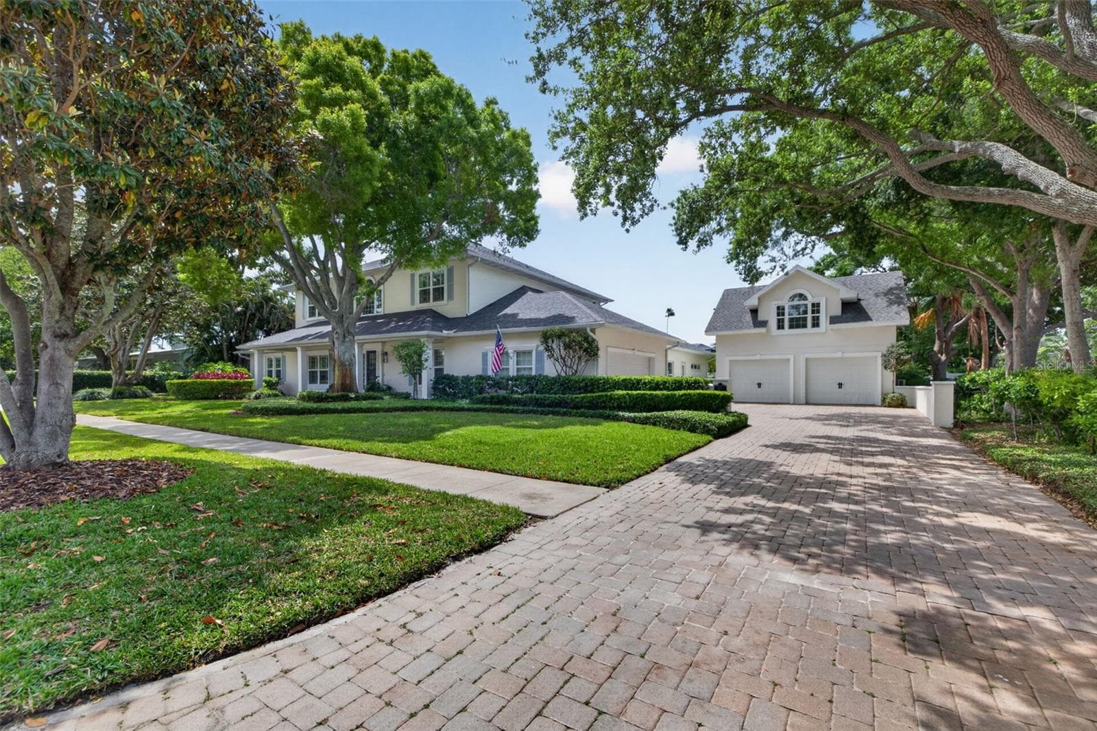445 Park Avenue photo 02