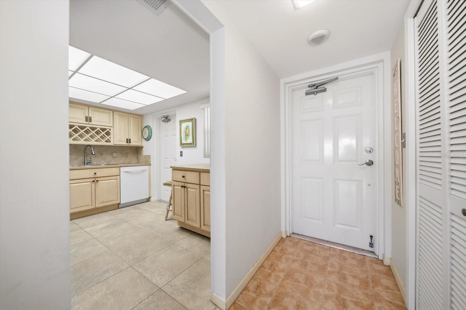 5108 Brittany Drive S 607 photo 05