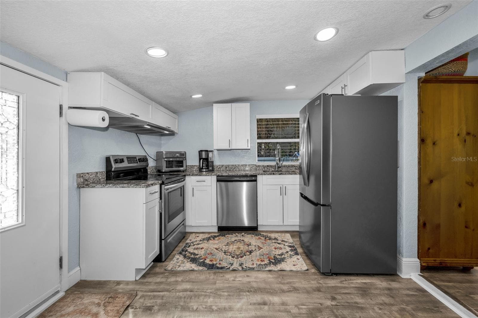 504 70th Avenue photo 04