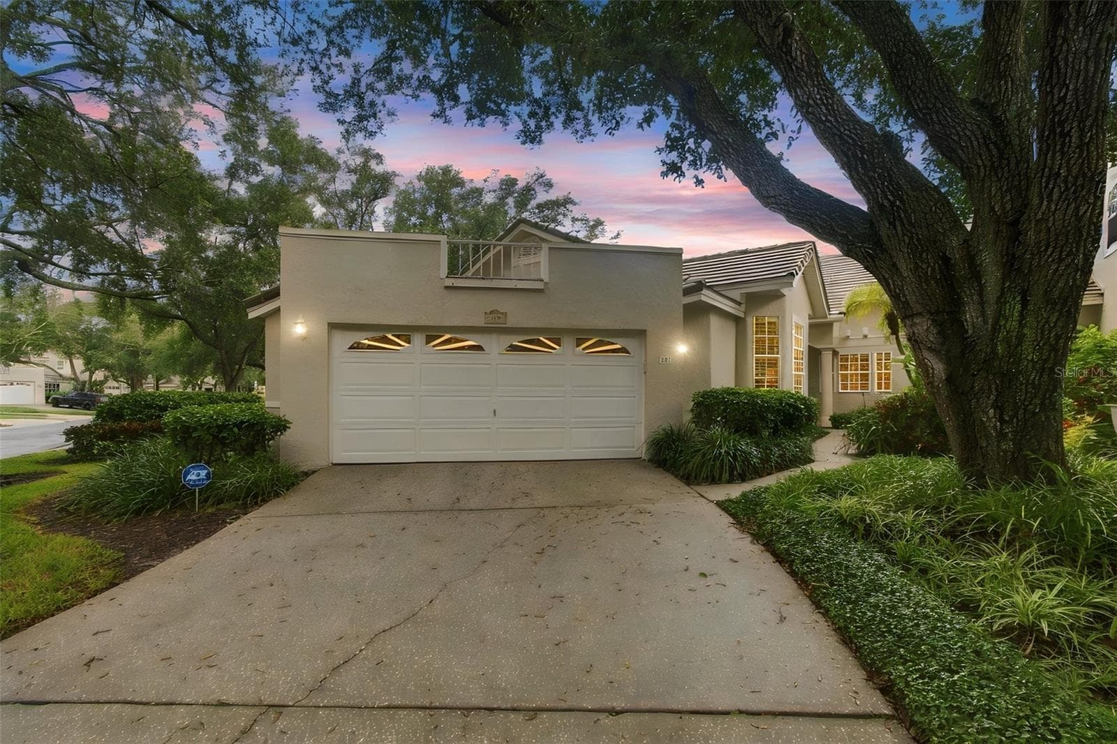 435 Date Palm Court NE