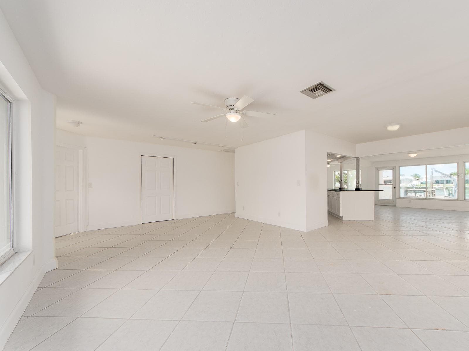 720 115th Avenue photo 06