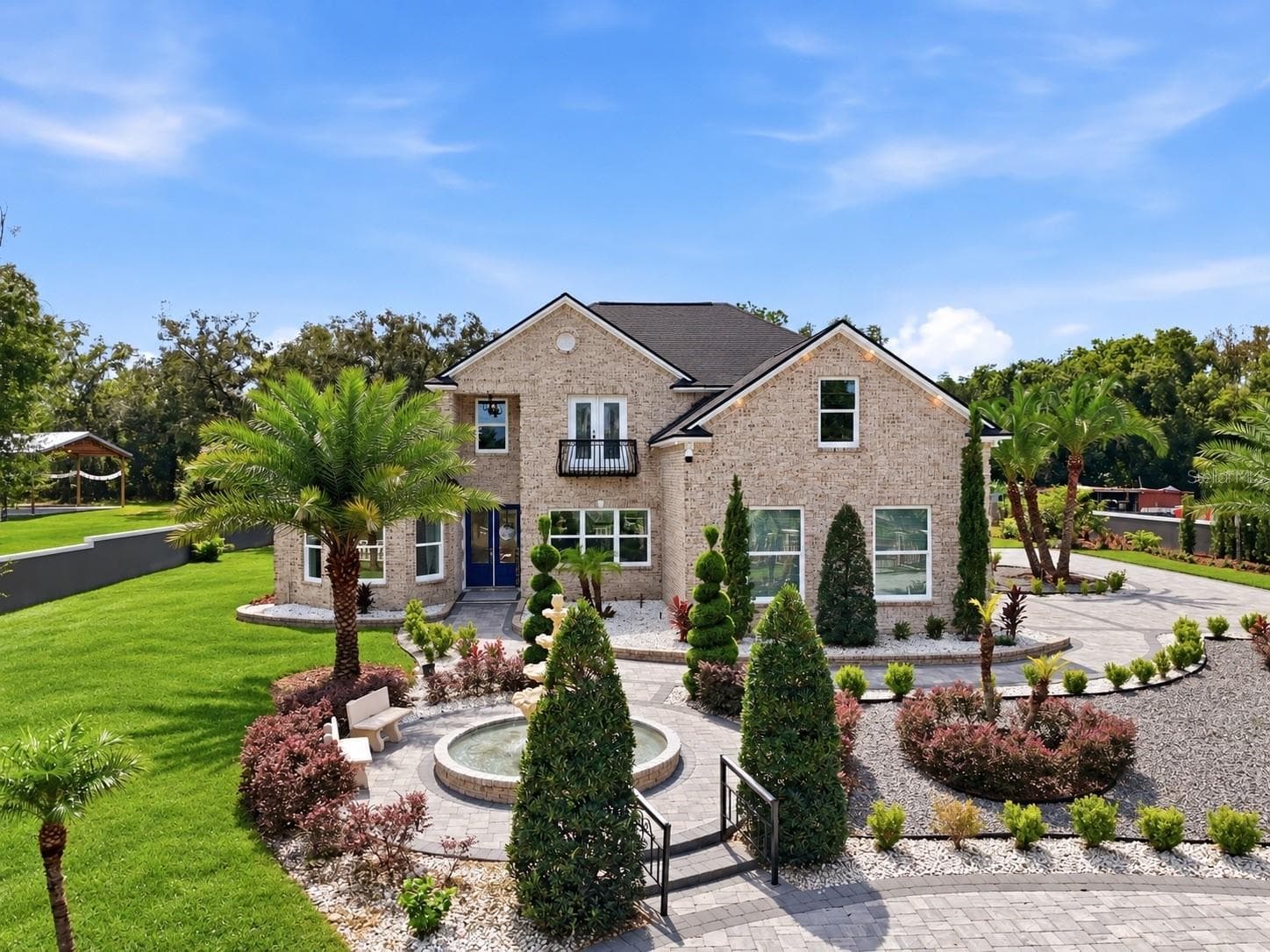 416 W Socrum Loop Road photo 02