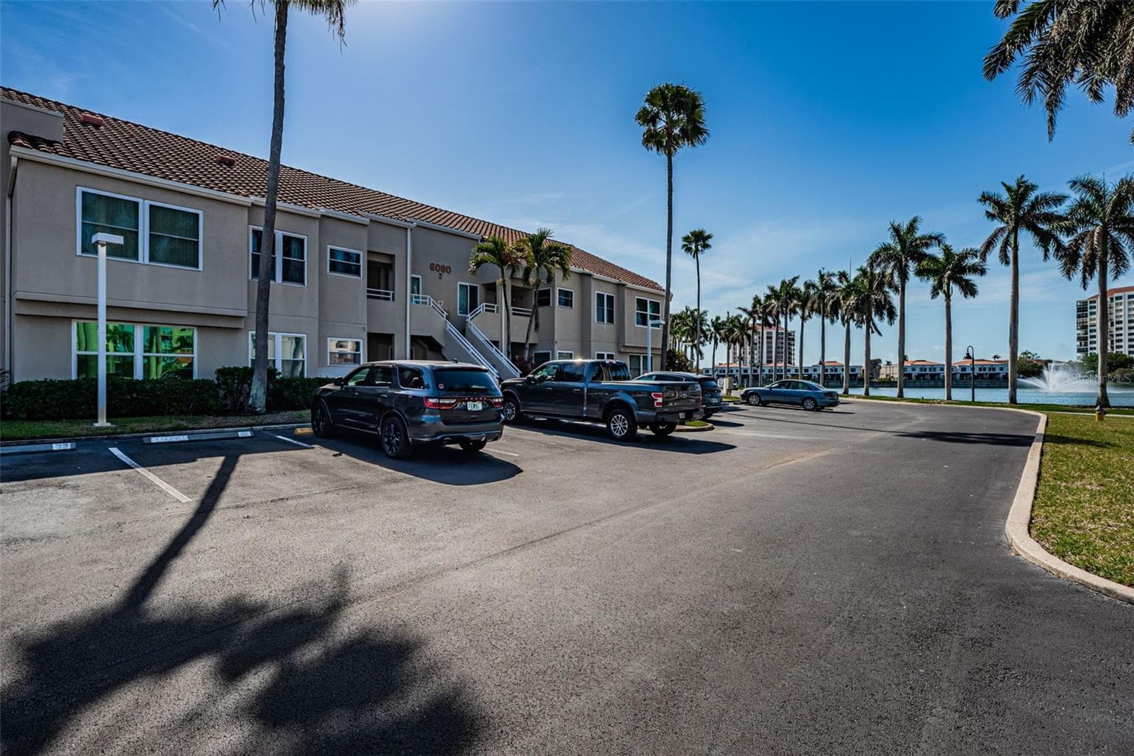 6080 Bahia Del Mar Circle 112