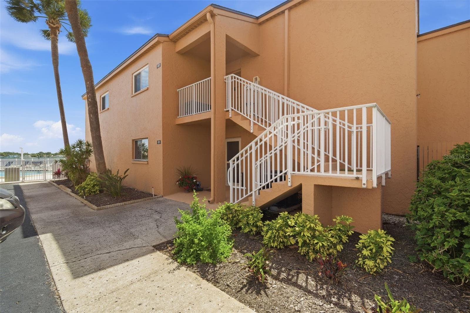 7400 Sunshine Skyway Lane S 121 photo 03
