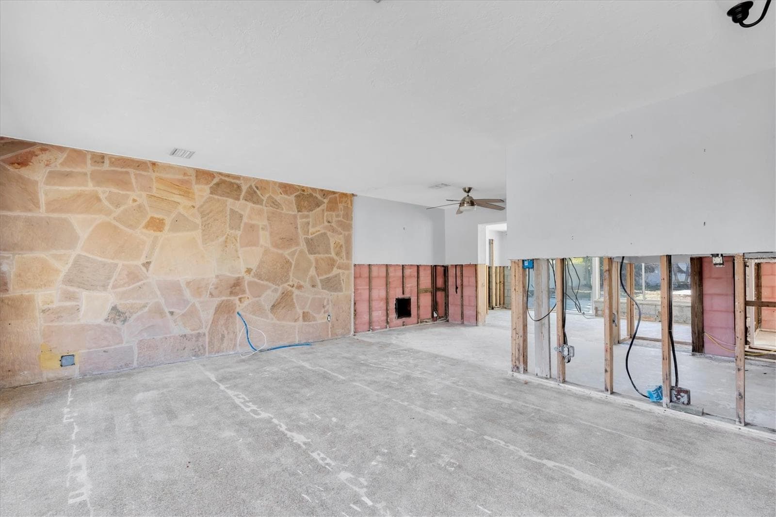 735 Snell Isle Boulevard NE photo 03