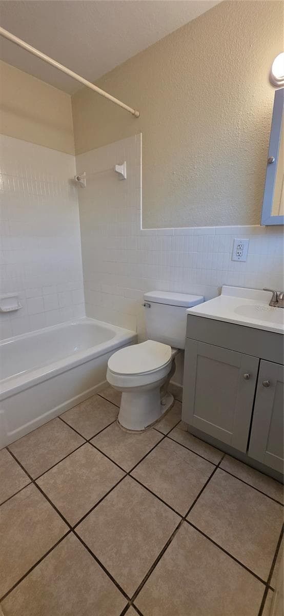 131 Avenue B NE photo 07
